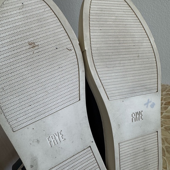 Frye Ivy Black Lace up Leather Sneakers size 9.5M - Picture 10 of 10